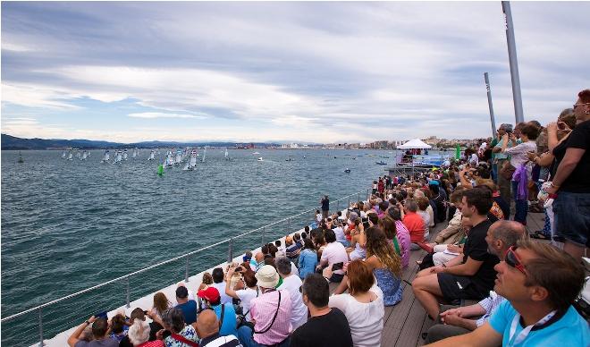 Spectators watch on the Duna at the 2014 Santander Worlds © World Sailing